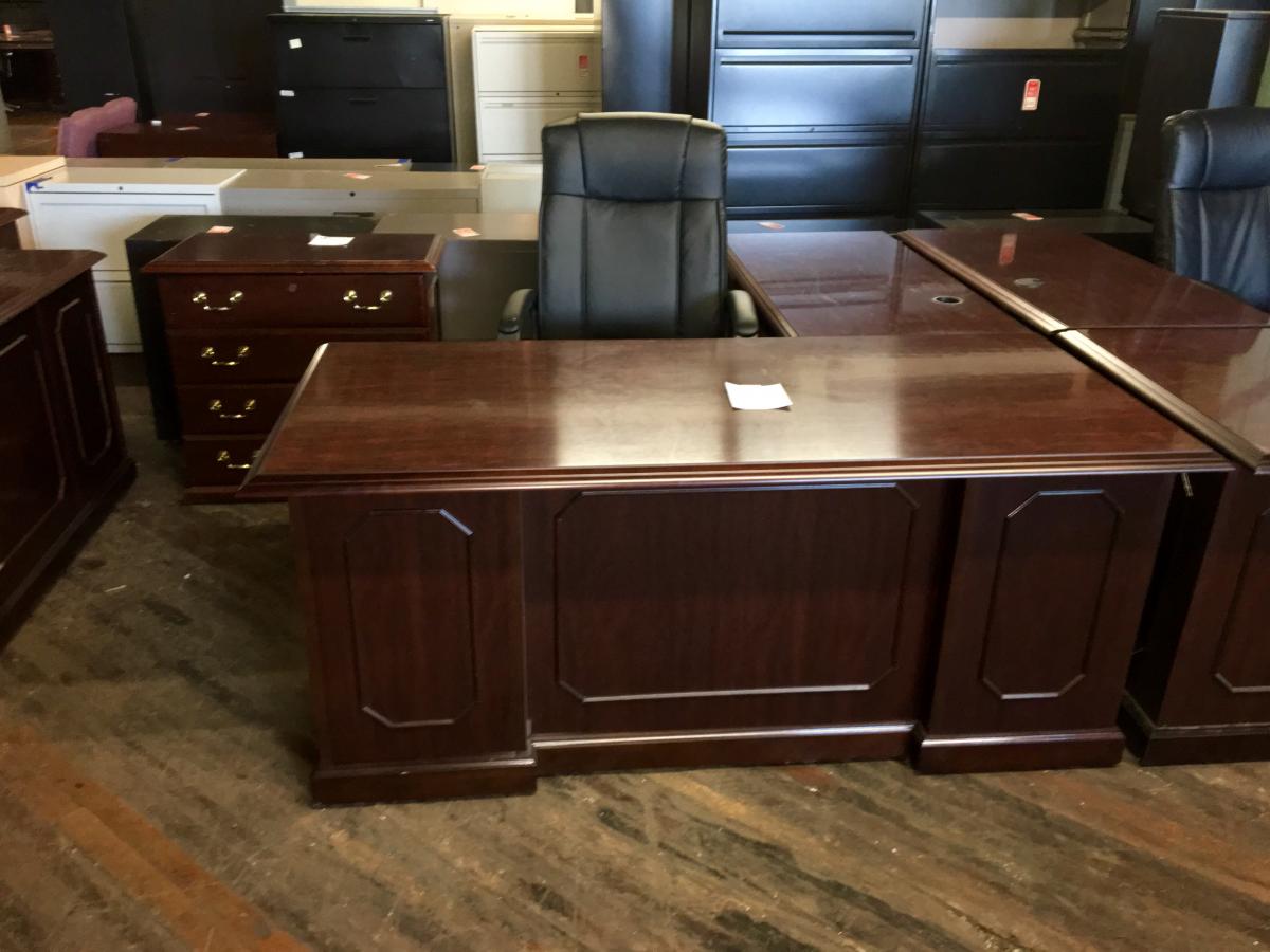 USED DMI Governors Series L Desk