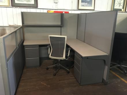 USED Haworth UniGroup Workstation L Desk