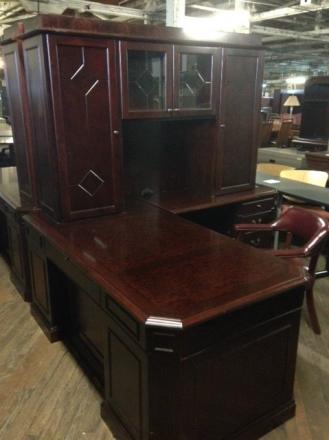 USED DMI Oxmoor Executive L Desk with Hutch